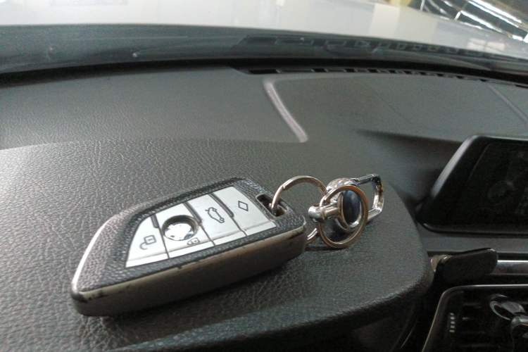 Used BMW 3 Series 2017 320Li Fashion Model
