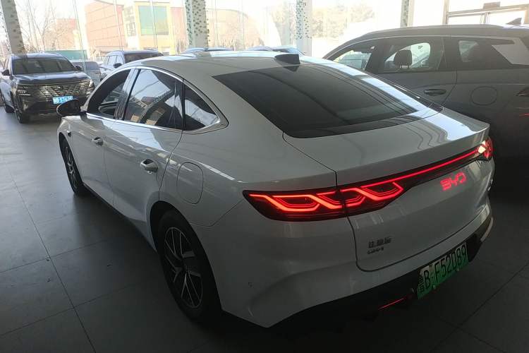 Used BYD Qin L 2025 DM-i Smart Drive 120KM Superior Model
