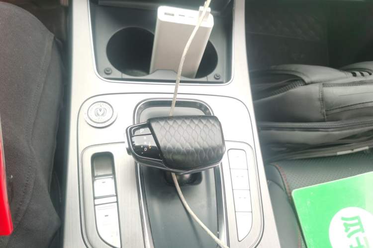 Used CHANGAN OSHAN X7 2021 1.5T Space Freedom Edition with Automatic Parking and Facial Recognition
