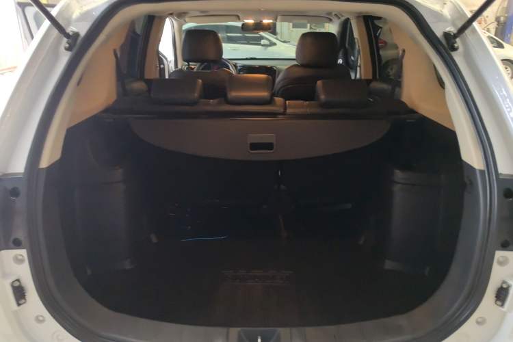 Used Mitsubishi Outlander 2018 2.0L Two-Wheel Drive Glory Edition 5 Seats