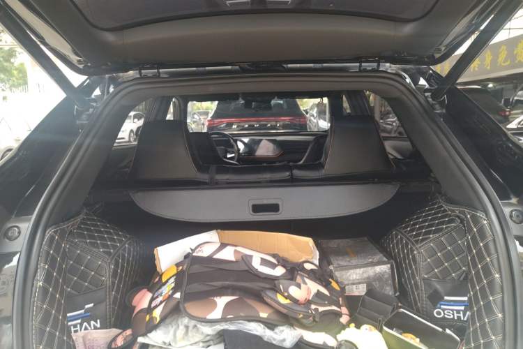 Used Oshan X5 PLUS 2023 Revised 1.5T DCT Excellence Edition
