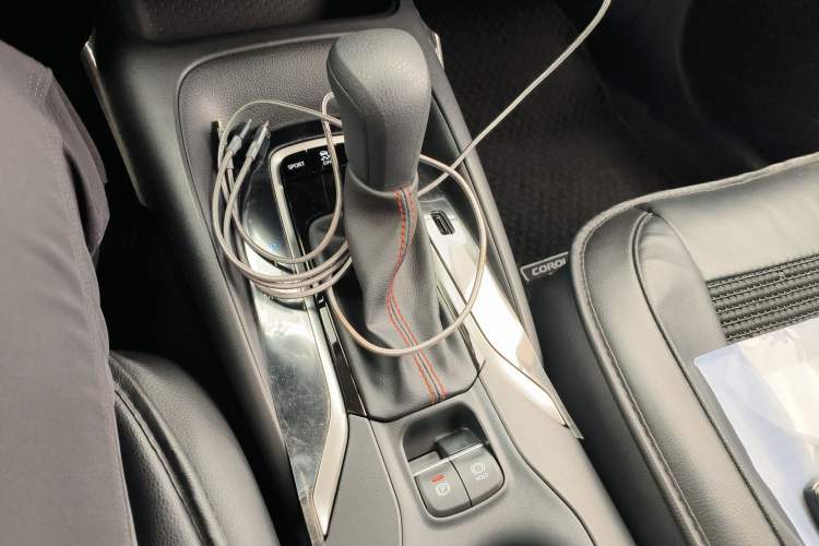 Used Toyota Corolla 2023 1.2T Pioneer Edition Gear Lever