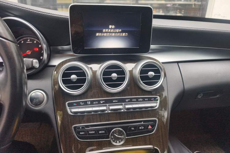 Used Mercedes-Benz C-Class 2016 C 180 L Audio And AC Panel