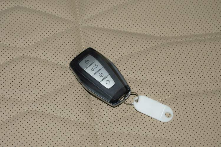 Used Geely Auto Monjaro L 2025 Dongfang Yao 2.0TD Automatic Lanxing Edition Vehicle Key