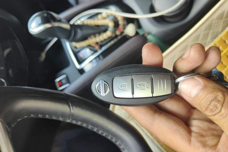 Used Nissan Qashqai 2021 2.0L CVT Luxury Edition Vehicle Key