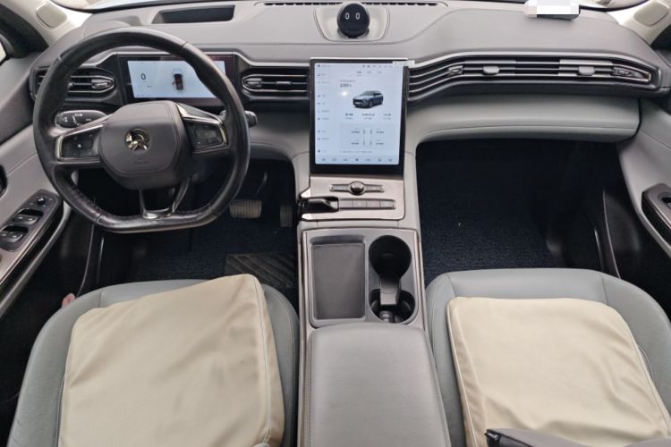 Used Nio ES6 2019 430 km Performance Version Center Console
