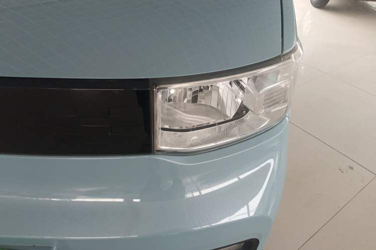 Used Wuling Hongguang MINIEV 2020 Freedom Version Lithium Iron Phosphate
