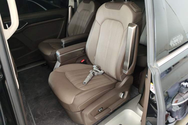 Used Volkswagen Viloran 2023 Revised Version 380TSI Luxury Edition