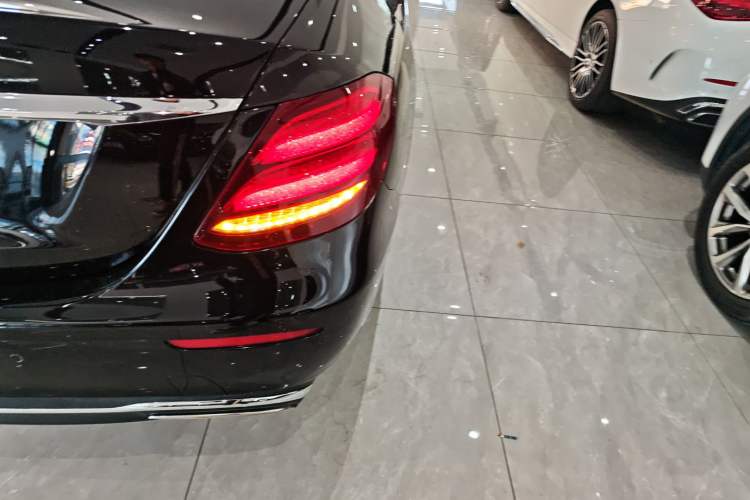 Used Mercedes-Benz E-Class 2017 E 300 L Luxury Model
