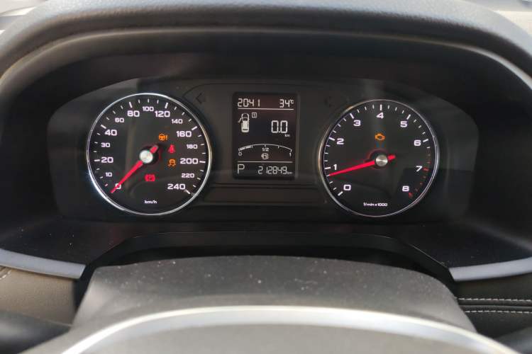 Used Roewe i6 2018 16T Automatic Flagship Edition Instrument Cluster