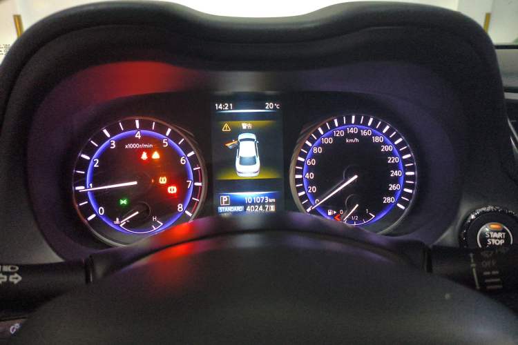 Used Infiniti Q50 2014 2.0T Comfort Edition