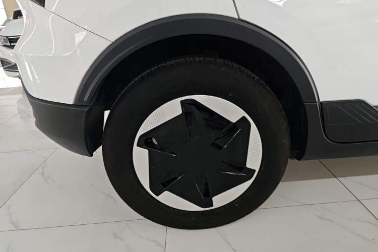 Used Geometry E Firefly 2024 301km Flowing Light
