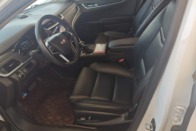 Used Cadillac XTS 2018 28T Tech Edition Left Front Seat