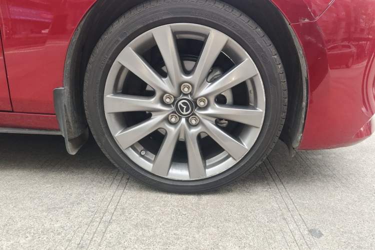 Used Mazda 3 Axela 2022 2.0L Automatic Zhiya Edition Right Front Wheel Hub