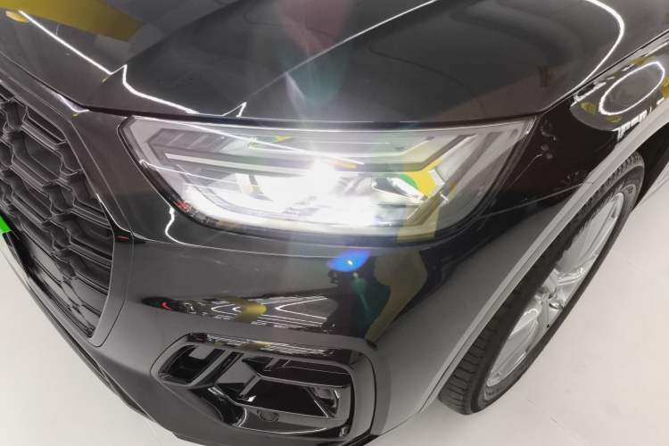 Used Audi Q5L 2023 40T Luxury Dynamic Model
