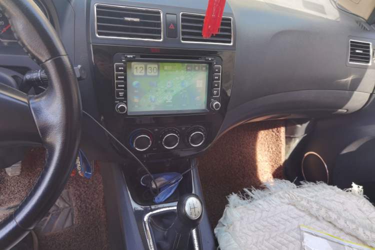 Used FORTHING Joyear X3 2014 1.5L Luxury Model Audio And AC Panel