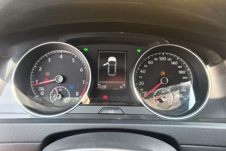 Used Volkswagen Golf 2018 180TSI Automatic Comfort Model
