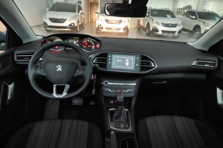 Used Peugeot 308S 2015 1.2T Automatic Jingchi Edition