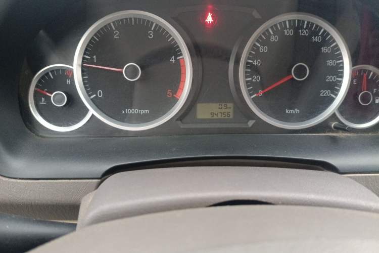 Used JMC Yuhu 7 2012 2.4T Two-Wheel Drive Manual Luxury Edition JX4D24
