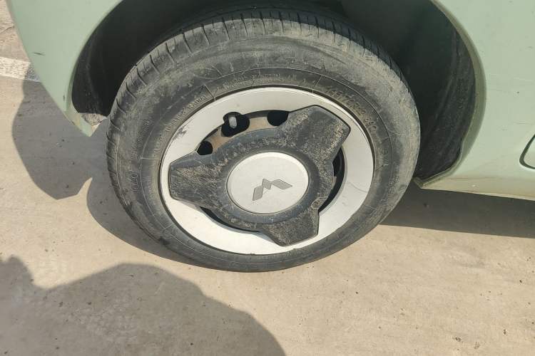 Used Wuling Hongguang MINIEV 2022 Macaron Premium Model – Lithium Iron Phosphate