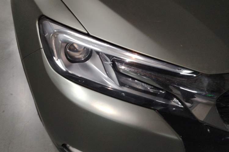 Used DS 6 2016 1.6T Luxury Edition THP160