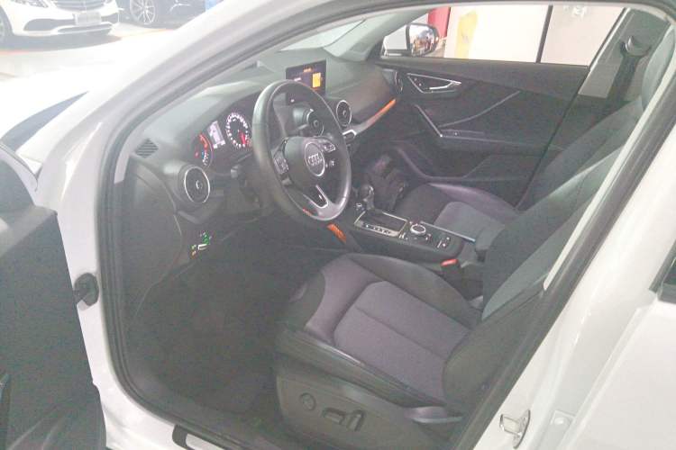 Used Audi Q2L 2018 35 TFSI Fashion Elegant Version China V