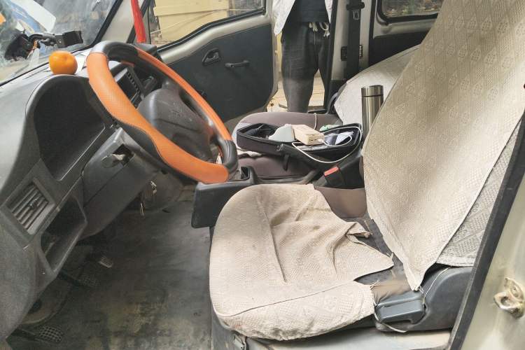 Used Wuling Zhiguang 2013 1.0L Practical Version