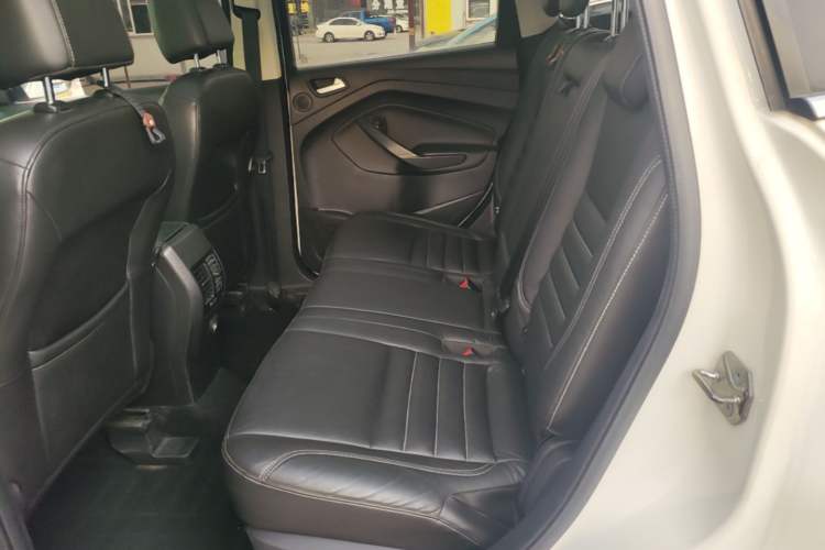 Used Ford Kuga 2015 1.5L GTDi Four-Wheel-Drive Elite Model Left Rear Seat