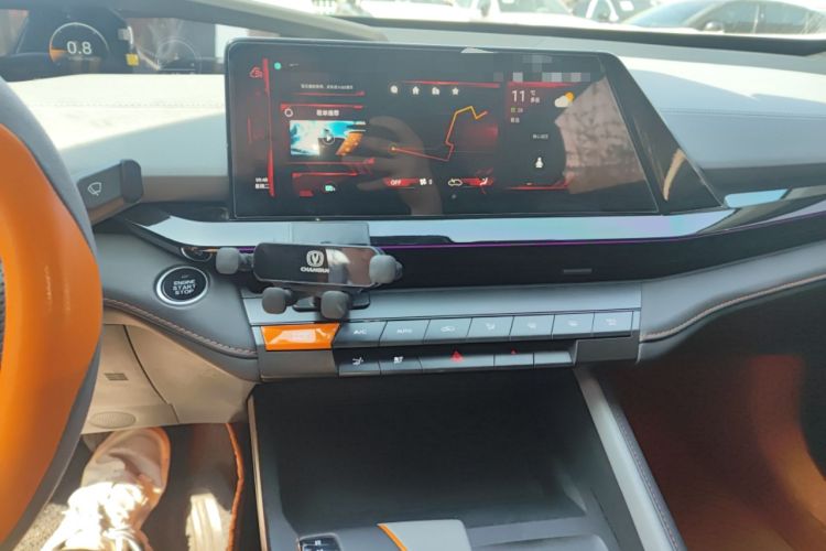 Used CHANGAN UNI-V 2022 1.5T Prestige Version
