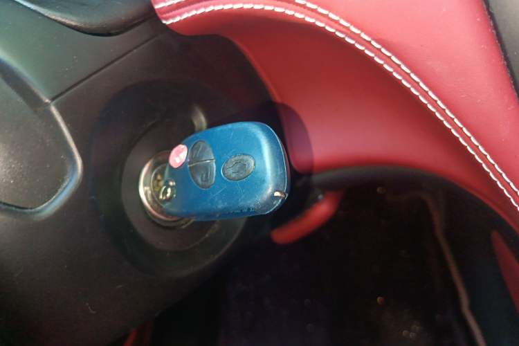 Used Maserati GranCabrio 2012 4.7L Sport
