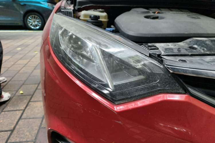 Used Changan Eado 2015 1.6L Automatic Junku Model China IV Standard
