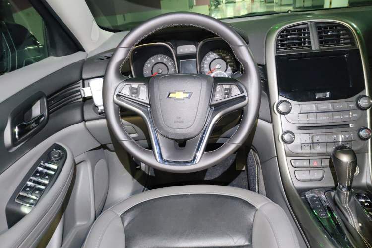 Used Chevrolet Malibu 2014 2.0L Automatic Luxury Edition
