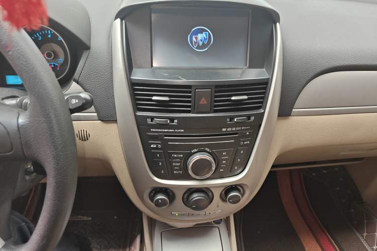 Used Buick Excelle 2013 1.5L Manual Classic Model
