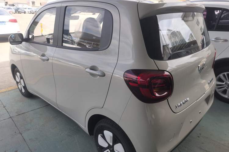 Used Wuling Hongguang MINIEV 2025 Four-Door Version Advanced Edition