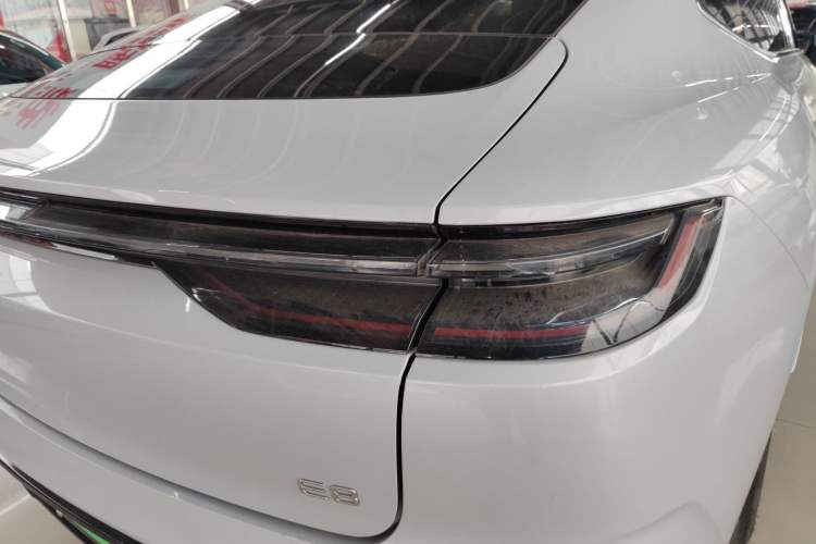 Used Geely Galaxy E8 2025 700 km Long-Range Intelligent Driving Version
