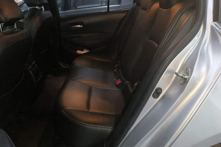Used Toyota Levin 2019 185T CVT Sport Edition China VI Standard Left Rear Seat