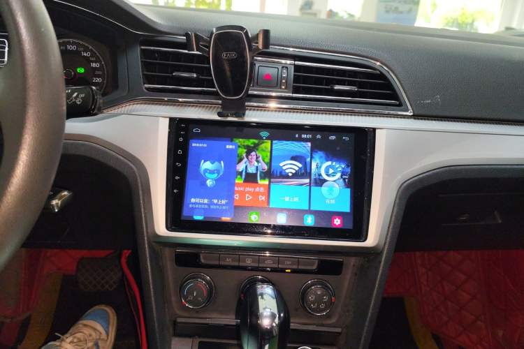 Used Volkswagen Lamando 2019 230TSI DSG Fashion Edition China V Standard Audio And AC Panel