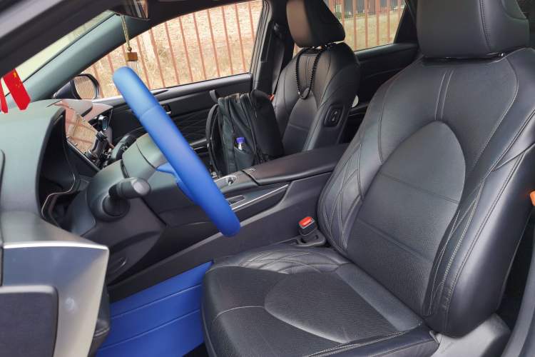 Used Toyota Avalon 2019 2.5L Touring Premium Version China VI Standard