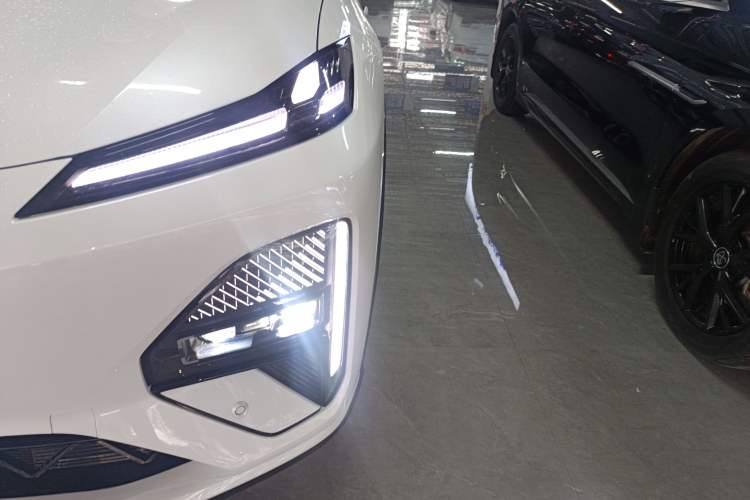 Used Deepal S07 2026 230Ultra with Huawei Qiankun ADS SE Edition Left Front Headlight