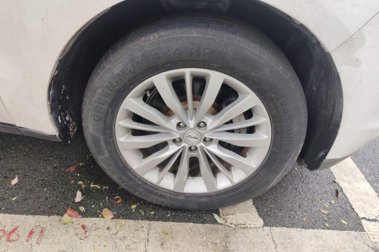 Used Zotye SR9 2017 2.0T Automatic Ultimate Road Edition