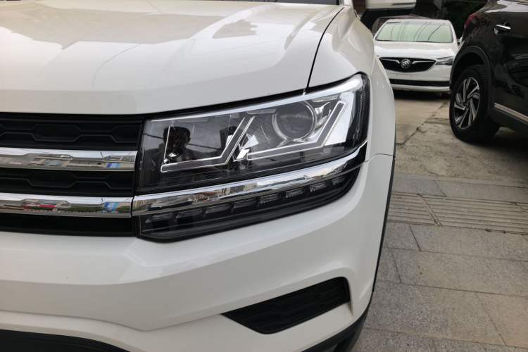 Used Volkswagen Tharu 2021 280TSI Two-Wheel Drive Comfort Edition
