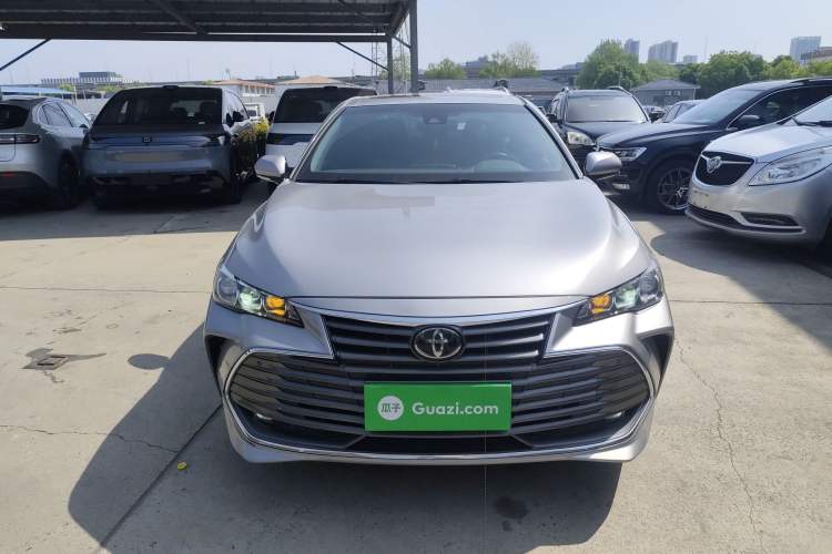 Used Toyota Avalon 2019 2.0L Luxury Edition China VI Standard
