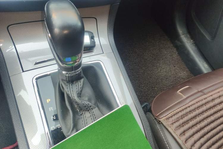 Used Roewe RX5 2020 20T Automatic 4G Connected Million Edition