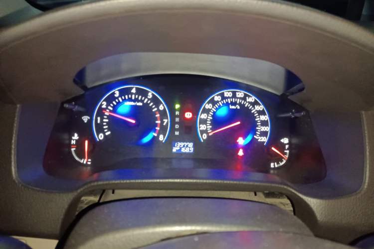 Used Mazda 8 2013 2.5L Ultimate Edition
