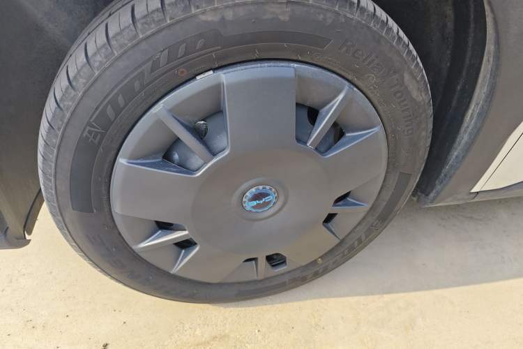 Used BYD Seagull 2024 Honor Edition 305km Dynamic Version Left Front Wheel Hub