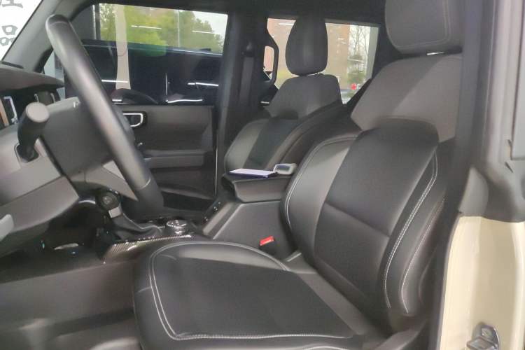 Used Ford Bronco 2024 2.3T Diamond Edition