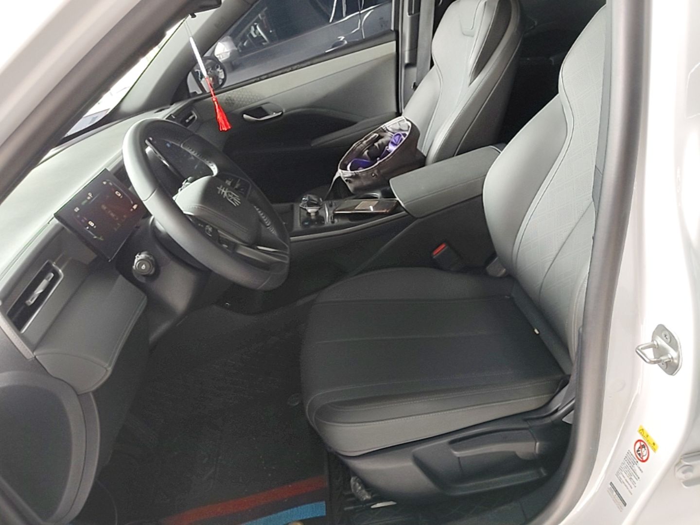 BYD Qin PLUS 2025 DM-i Smart Drive 55KM Leading Model — снимка 17