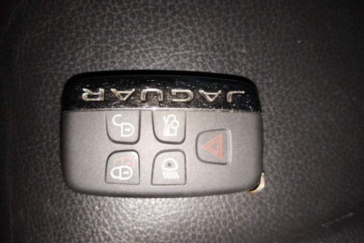 Used Jaguar XJ 2018 XJL 3.0 SC Two-Wheel-Drive Elegant Business Edition