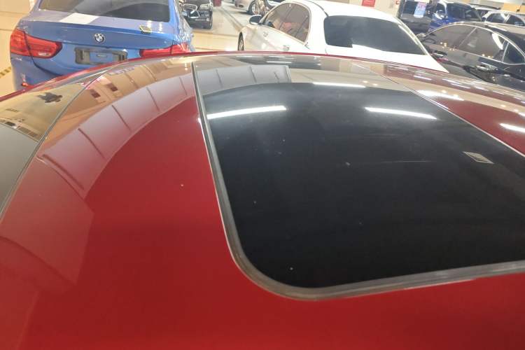 Used Hyundai Elantra (6th Generation / Lingdong) 2016 1.6L Automatic ZhiXuan – Elite Version Roof