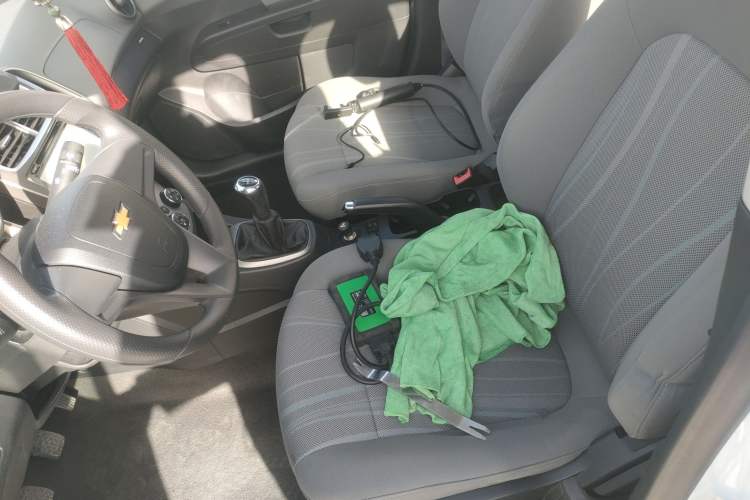 Used Chevrolet Aveo Sonic 2014 Sedan 1.4 SL MT Comfort Edition